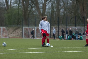 Bild 36 - B-Juniorinnen Walddoerfer - St.Pauli : Ergebnis: 4:1